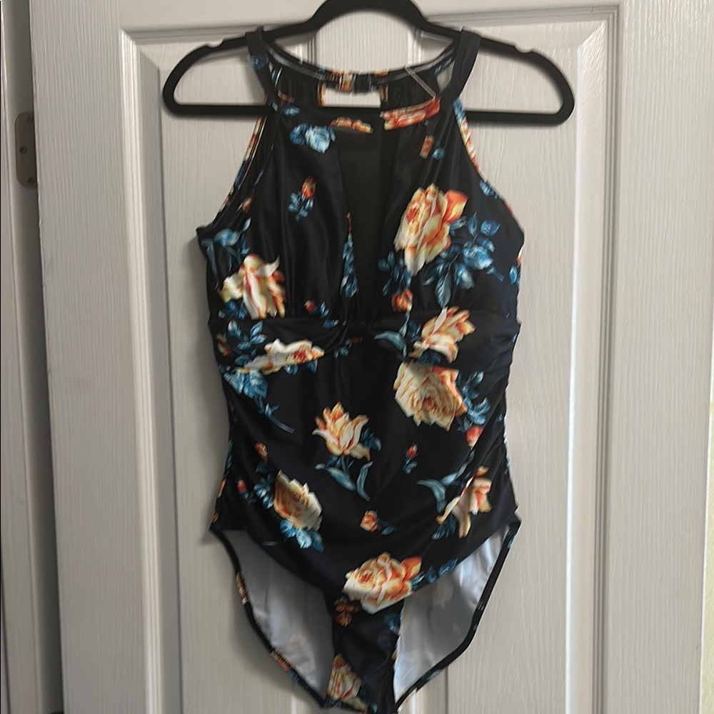 Elegant Floral One Piece Swimsuit